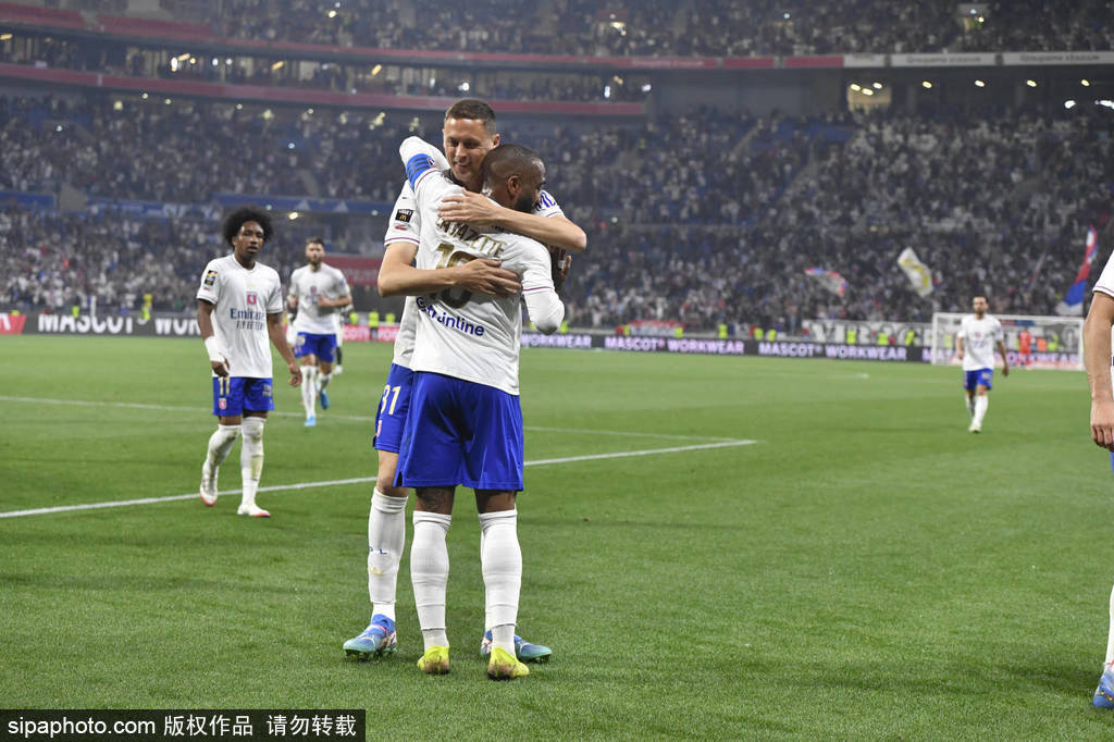 重磅!法甲“七冠王”里昂因财务违规 被判降入法乙