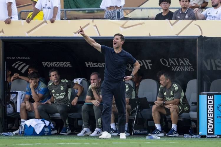 塞尔电台:皇马申请西甲首轮与奥萨苏纳联赛延期被驳回