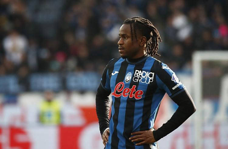 一日意甲热闻:穆帅推动恰尔汗奥卢转会,米兰全力引援埃斯图皮尼安